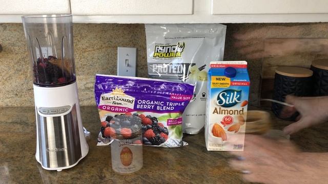 Ryno Power Post Moto Smoothie / October MotoDLVRD Box смотреть онлайн