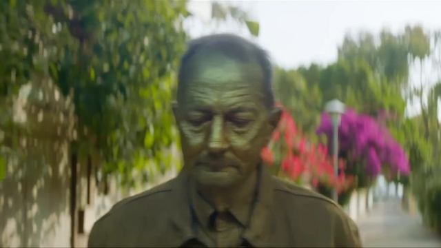 Royal Canoe - RAYZ (Official Video)