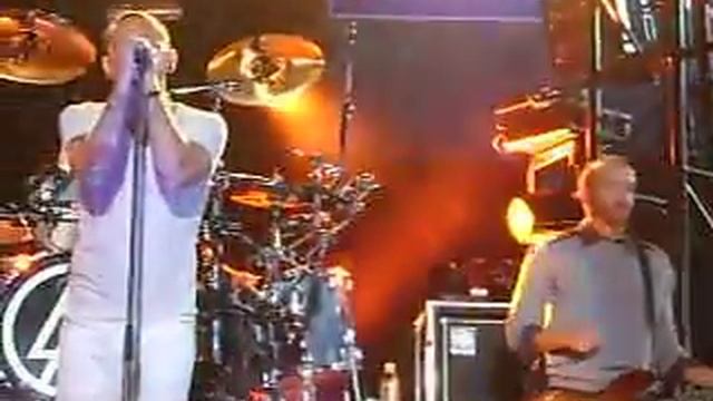 "New Divide" (Live) - Linkin Park Transformers 2 Premiere 6/22/09 Westwood, CA смотреть онлайн