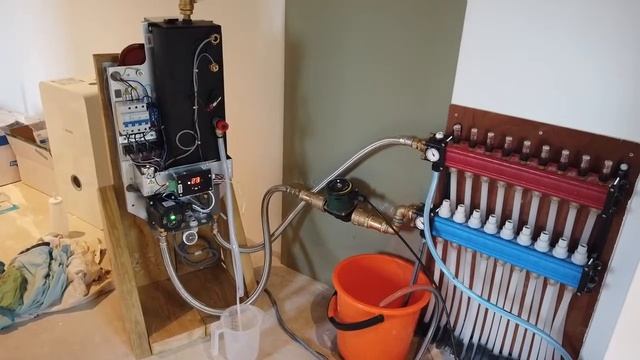 Opstook protocol vloerverwarming - Zelf Een Huis Bouwen смотреть онлайн