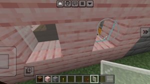 я прокачал свою деревенскую кузницу в Minecraft