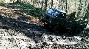 Газ-66 спуск без тормозов! Абхазия.