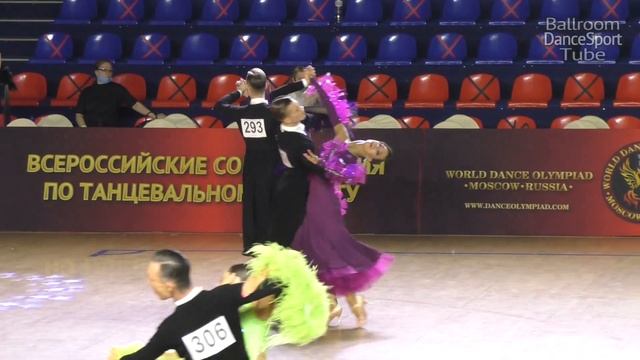 Slow Foxtrot = Dmitry Portnov & Julia Varfolomeeva = Stars Of Russia 2021 Ballroom