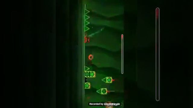 Беркут играет в GEOMETRY DASH смотреть онлайн