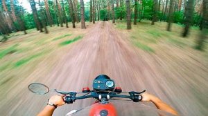 Наваливаю на мотоцикле Минск в лесу _#12