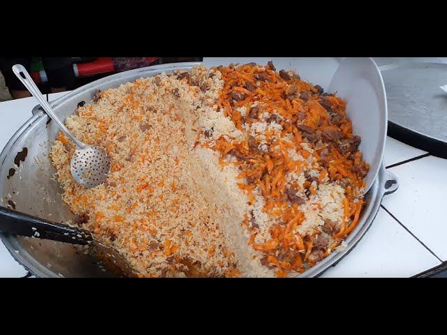 Сочи Лазаревское  Настоящий узбекский плов лагман овощи самса чебуреки