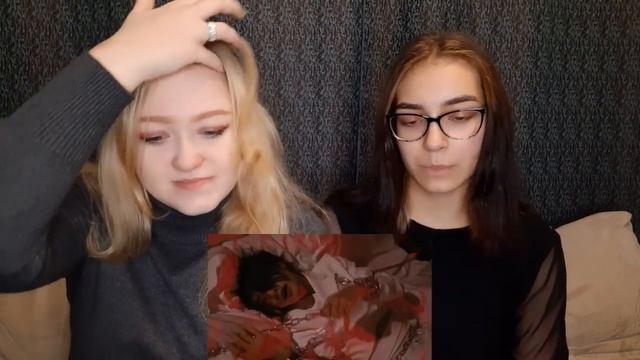 Stray Kids "CHEESE" & "RED LIGHTS" MV REACTION/РЕАКЦИЯ смотреть онлайн