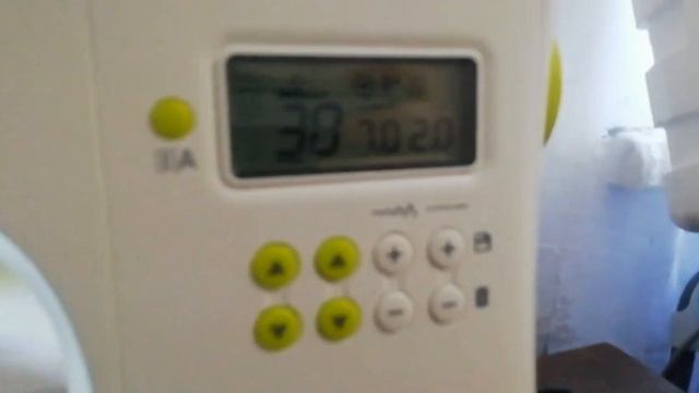 Швейная машина Necchi NC-102D ,200 операций, пробуем шить смотреть онлайн