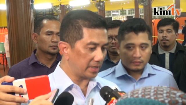 Azmin: Laporan CEP tak libatkan keselamatan negara смотреть онлайн