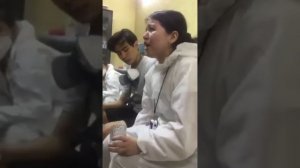 Студент-МЕДИК плачет.Из за смерти пациента.