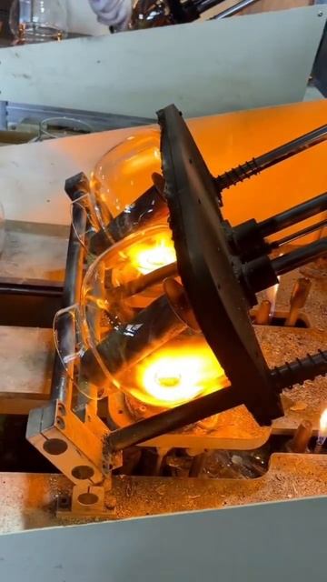 High definition, hard and not afraid of falling #oem #b2b bakeware #glassblowing смотреть онлайн