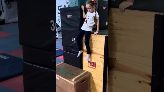 #shorts_india India time. Reported by athlete India. смотреть онлайн