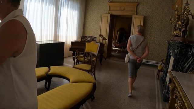 ВИЛЛА МОНАСТЕРО: Потрясающая достопримечательность в Варенне, Италия смотреть онлайн