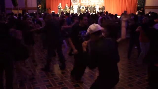 Ceres Wu & Angel Perez Salsa Social Dance at 2011 NY Salsa Congress смотреть онлайн