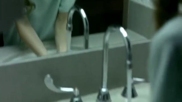 Vicky Tiene una Pesadilla con Damon / Diario de Vampiros 1x2 смотреть онлайн