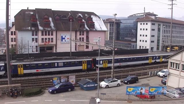 SBB Rbe 540 Dreifachtraktion / Triple traction [27.03.13] смотреть онлайн