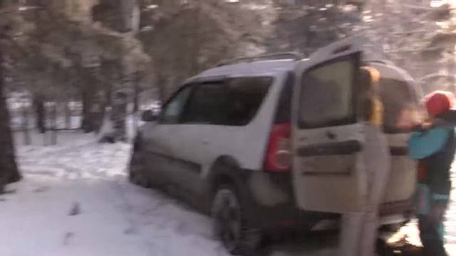 Новогодний поход на лыжах 30.12.17-1 смотреть онлайн
