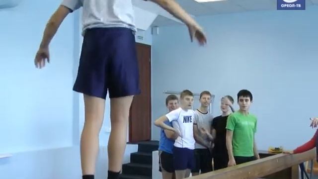 Гимнастический зал в СОШ №1 г.Волосово смотреть онлайн