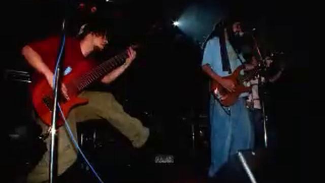 Ank Steady meets Eyesburn - Cool Fire смотреть онлайн