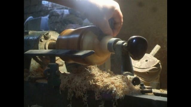 Сахарница с крышкой без токарного патрона смотреть онлайн