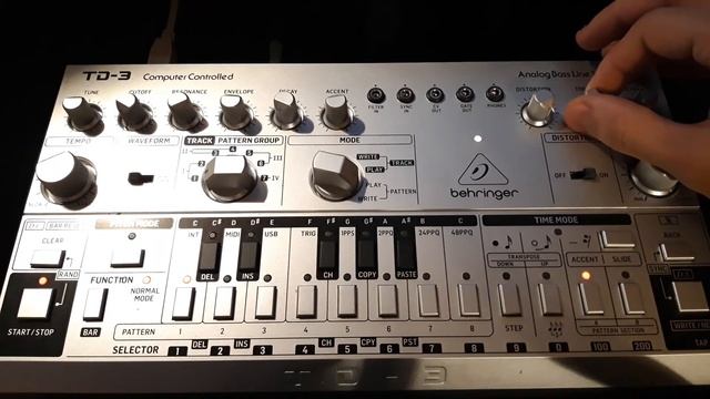 Demo TD3 only смотреть онлайн