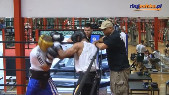 Kamil Łaszczyk - migawki ze sparingów w Global Boxing Gym смотреть онлайн