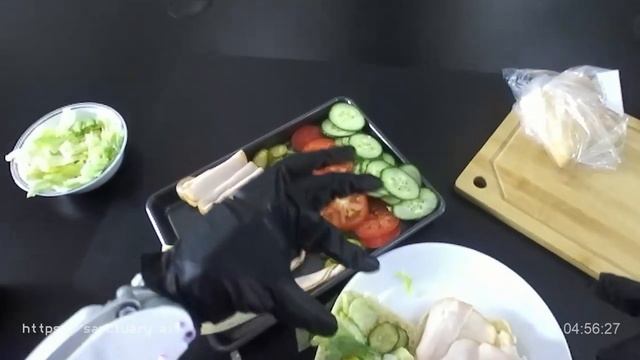 Robots Doing Stuff #3 - The Turkey Sandwich Paradox смотреть онлайн