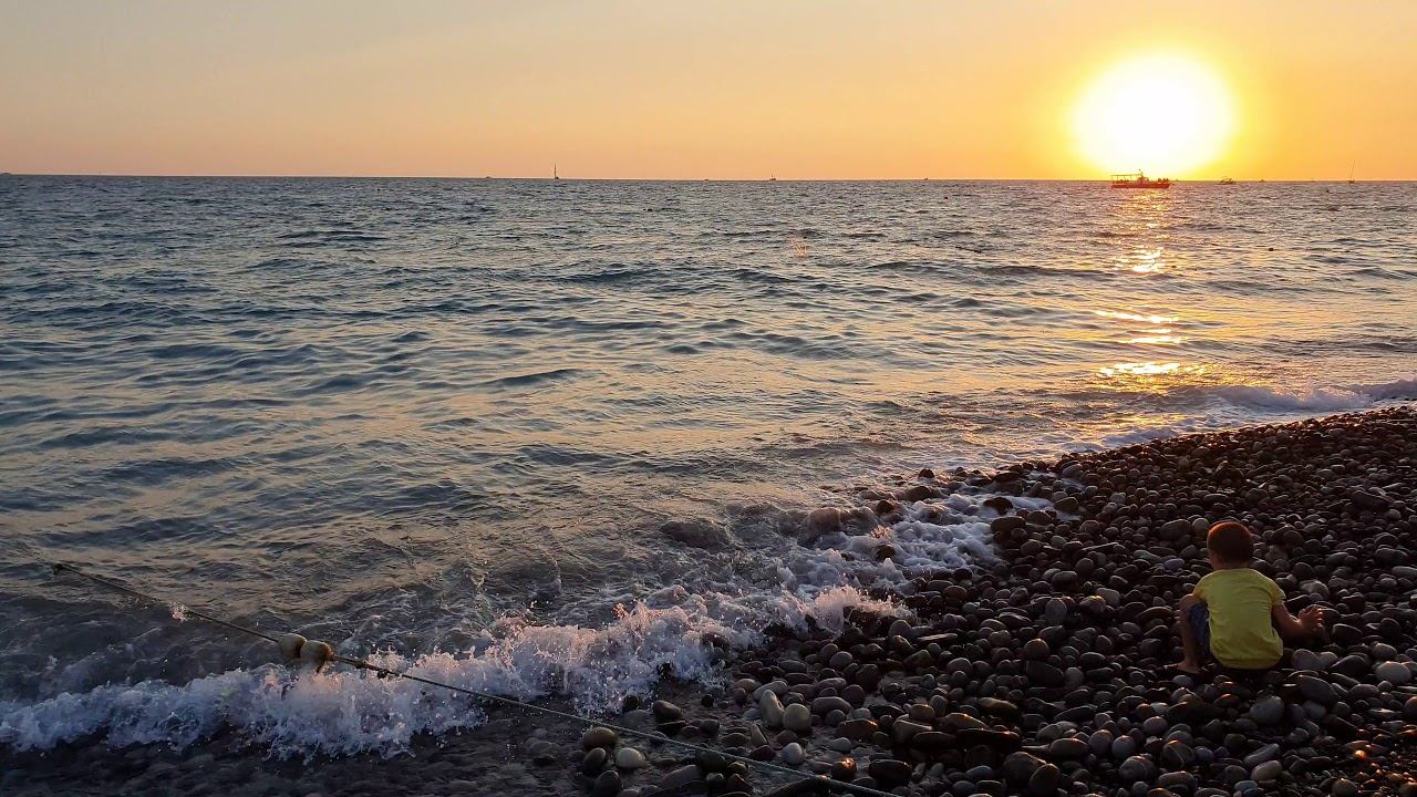 закат в Лазаревском