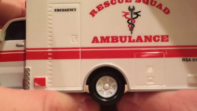Mattel Disney Cars Rescue Squad Mater-Related Die-casts смотреть онлайн