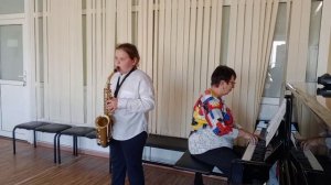 Тамбурин Ж.Ф.Рамо
Романс С.В.Рахманинов
Исполняет Куличева Диана