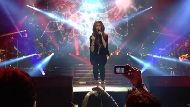 Celine Dion - Opening "Dans Un Autre Monde" Live смотреть онлайн