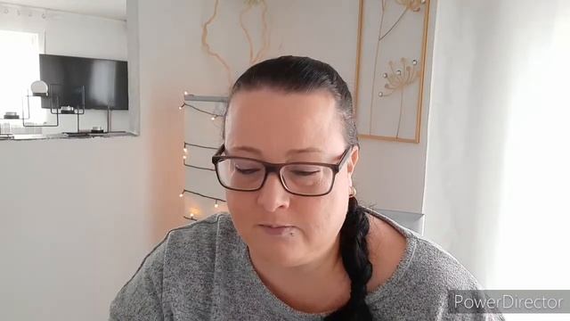 Болтаю🙃 расказываю про себя🤗 смотреть онлайн