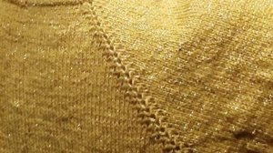 Женский пуловер, узор для регланной линии.