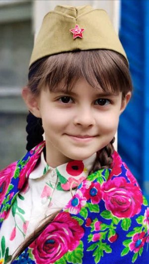 "Синий платочек" - песни военных лет. Поет Ариана Гаязова. #песнипобеды #песнивоенныхлет