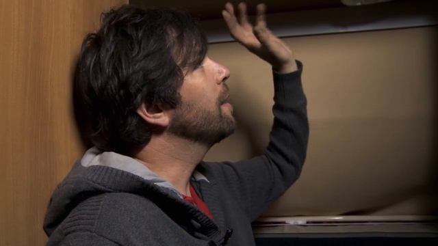 How to install a reverse camera on a caravan (rear view) - Safety Dave Australia смотреть онлайн