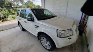 Снятие и установка дефлектора обдува Land Rover Freelander II
