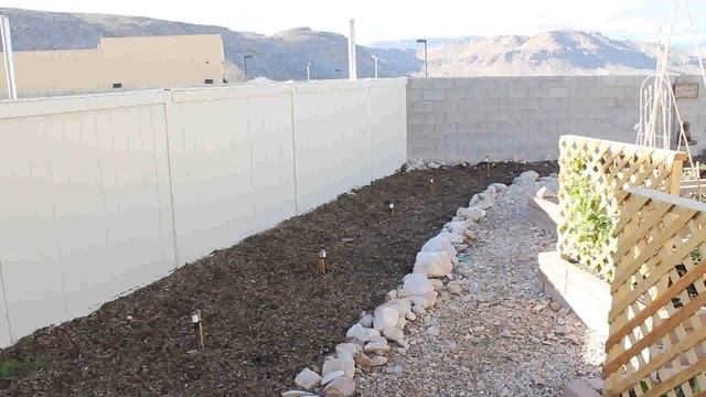 First Look Las Vegas Backyard Orchard/Garden смотреть онлайн