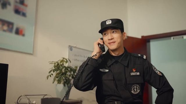 Isteri menjadi lebih menarik, menarik minat ramai, suami menyesal смотреть онлайн