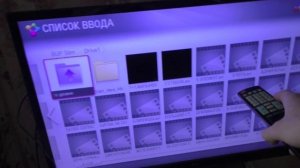 Как смотреть фильмы без интернета на телевизоре?