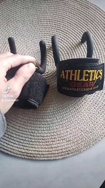 Athletics Hook supports #calasthenics смотреть онлайн