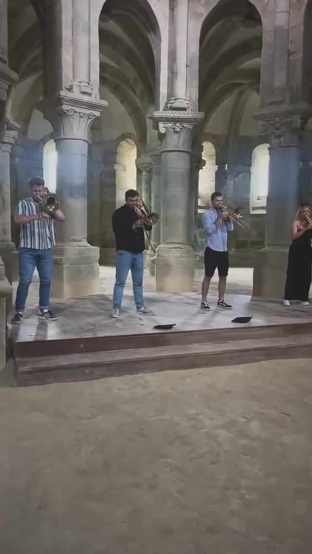 Потрясающая акустика! смотреть онлайн