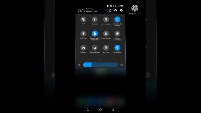 Fukki (10) Jëfekaay (applications) Yu Am Solo Te Am Njariñ Lool