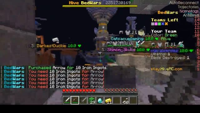 Minecraft Bedwars and Mini-games with friends смотреть онлайн