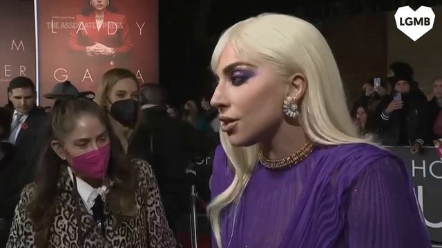Entrevista a Lady Gaga en la premiere de "House of Gucci" смотреть онлайн