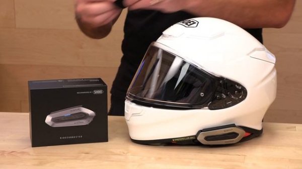 Sena SRL-EXT Communication System for Shoei RF-1400 Review at SpeedAddicts.com