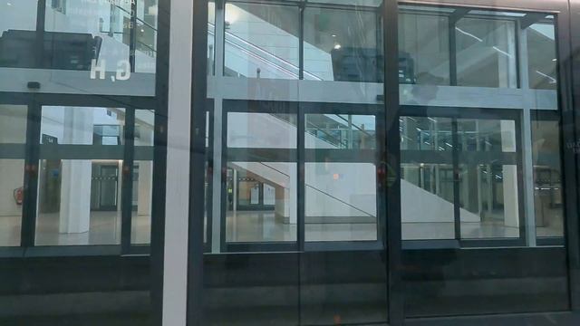 Munich Airport Walk G-Gates to Satellite Terminal 2 JKL Gates How i get the fastest way? смотреть онлайн