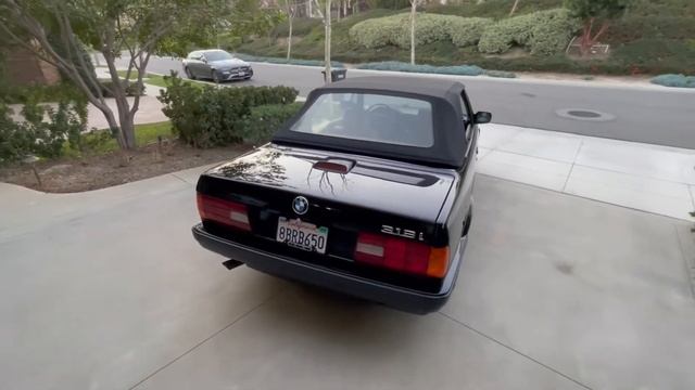 1992 BMW 318i Convertible - Walk Around (Top Up) смотреть онлайн