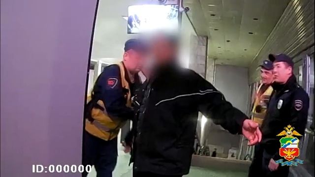Штрафы на сумму более ста тысяч рублей назначены нарушителям правил транспортной безопасности смотреть онлайн