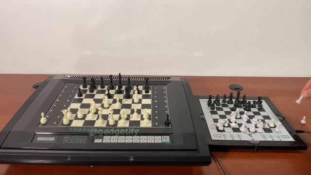 8 Amazing Smart Chess Boards Everyone Should See 👑 Gadgetify смотреть онлайн