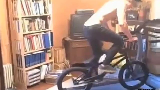 Нарезки идиотов!! ржачь! смотреть всем D смотреть онлайн